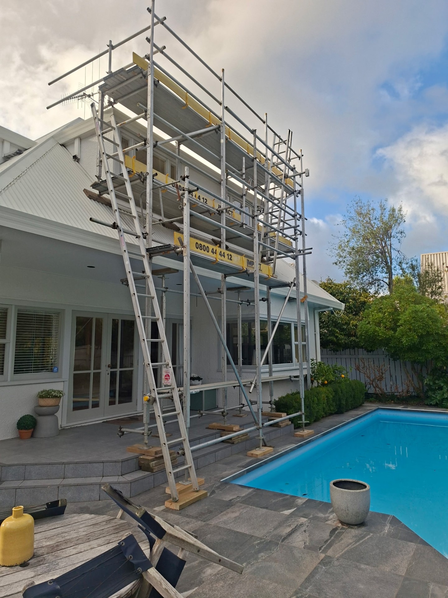 Poolside Access Scaffold — Residential