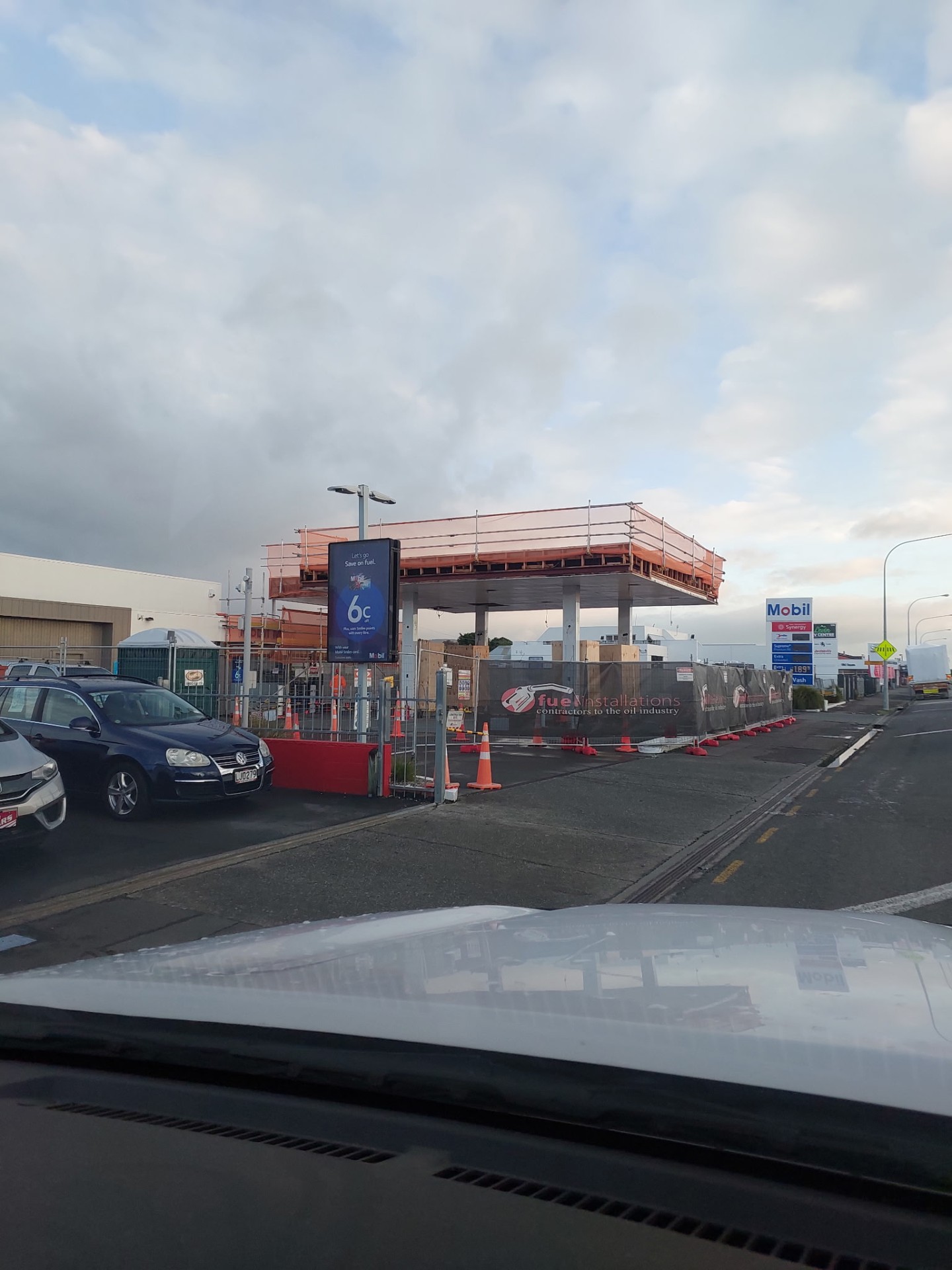 Service Station Canopy Scaffold — Commercial